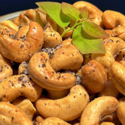 WEB用製品紹介 カシューナッツpepper&Salt